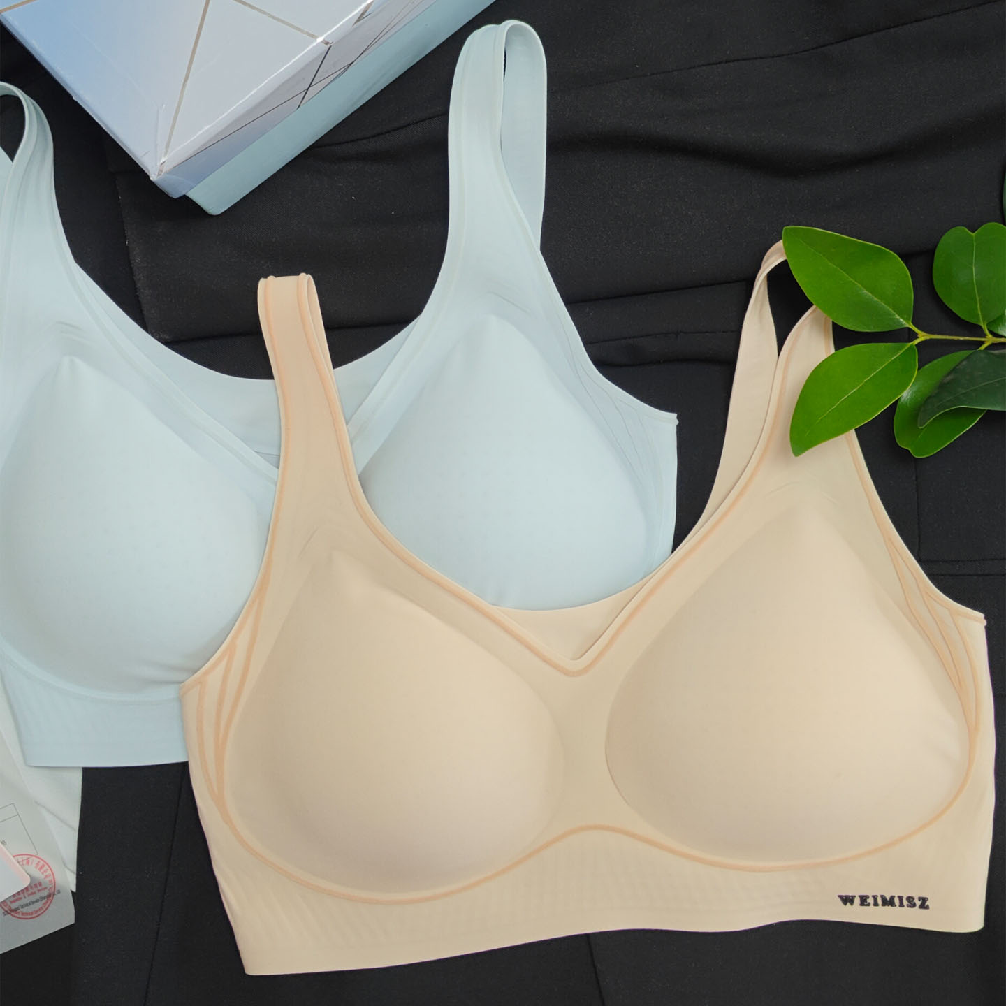 维幂身姿超薄乳胶文胸背心式内衣