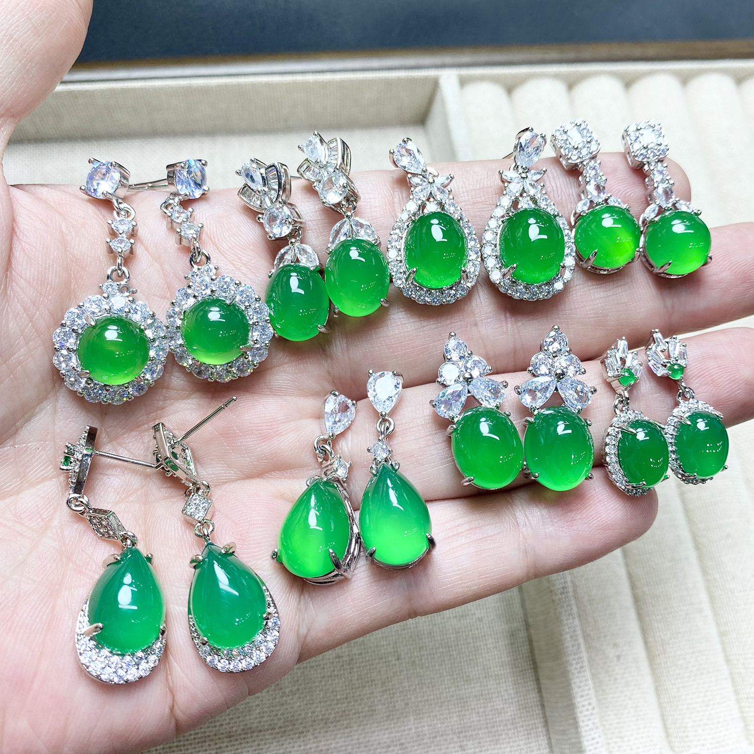 绿玉髓耳饰女耳钉百搭玛瑙耳坠子