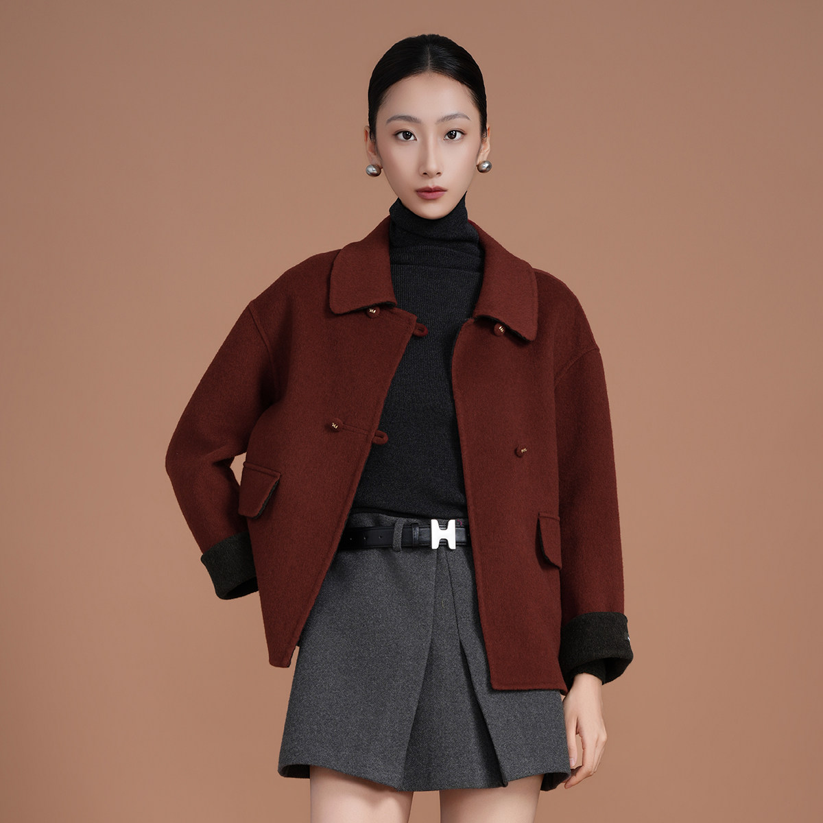斯尔丽时尚翻领双面呢外套女短款双排扣毛呢大衣气质百搭
