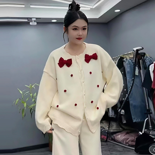 显瘦女装 宽松大码 款 蝴蝶结立体球球针织毛衣软糯上衣胖mm2025冬季