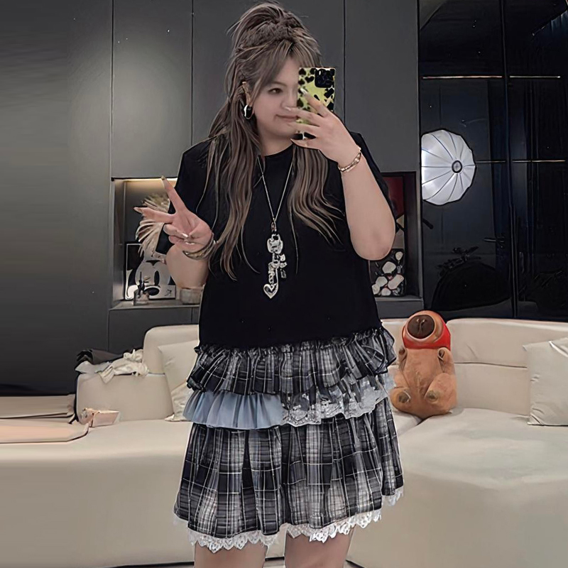 设计感格纹拼接假两件连衣裙大码