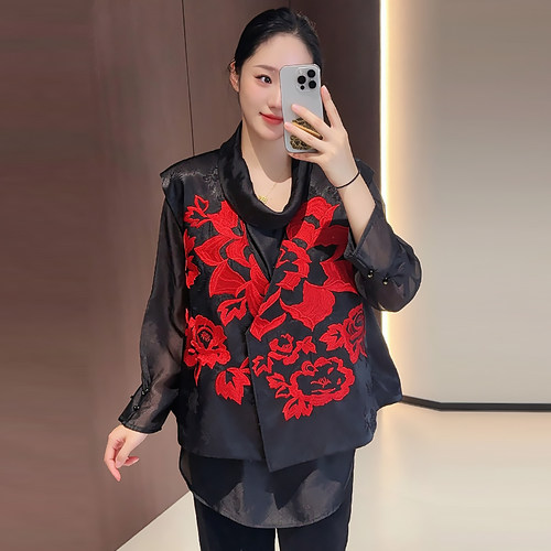 刺绣坎肩马甲女新中式复古马夹潮