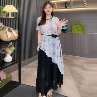 不等式印花半袖上衣仙气长裙子胖mm2025夏季新款显瘦宽松大码女装