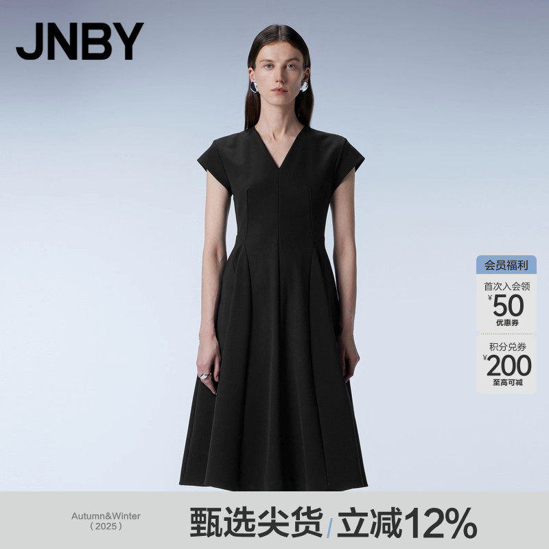 褶皱设计S型女V领连衣裙