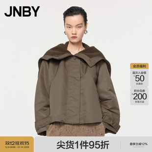 江南布衣冬季 JNBY 短款 90%白鸭绒 连帽羽绒服宽松休闲翻领外套