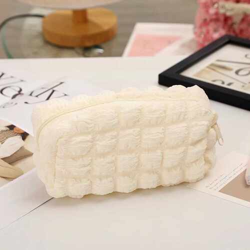 可爱大容量纯色笔袋简约