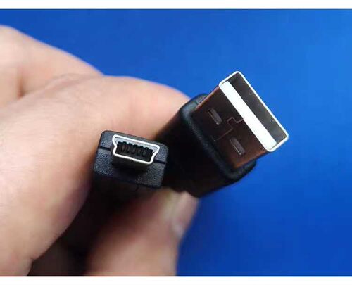 usb数据线转接头收音机