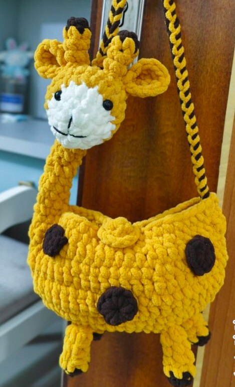 手工钩针编织diy包包粗冰条毛线自制材料包长颈鹿男女儿童斜挎包