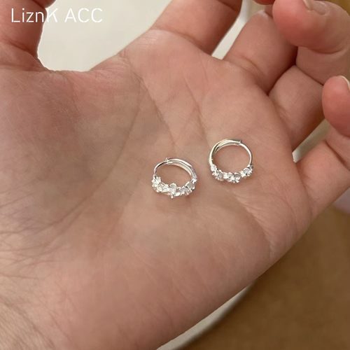 繁花三朵花耳环2024年新款潮独特小众轻奢高级甜美气质百搭耳饰女