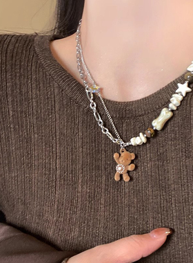 陶瓷串珠双层植绒小熊吊坠项链女2025新款可爱卫衣链毛衣链配饰品