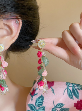 循春花舞~早春氛围感串珠流苏花朵耳钉女海边度假耳环小众饰品