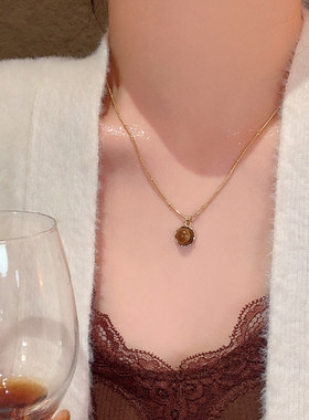 超有层次感！虎眼石吊坠项链女秋冬长款叠戴毛衣链轻奢高级感配饰