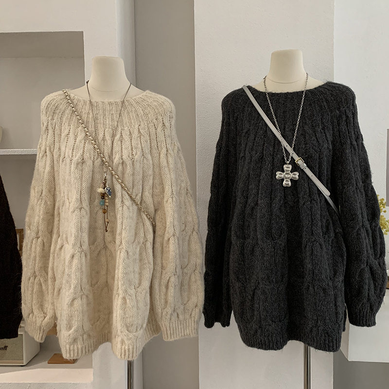 2025宽松慵懒风加厚麻花圆领长袖中长款套头针织衫毛衣女