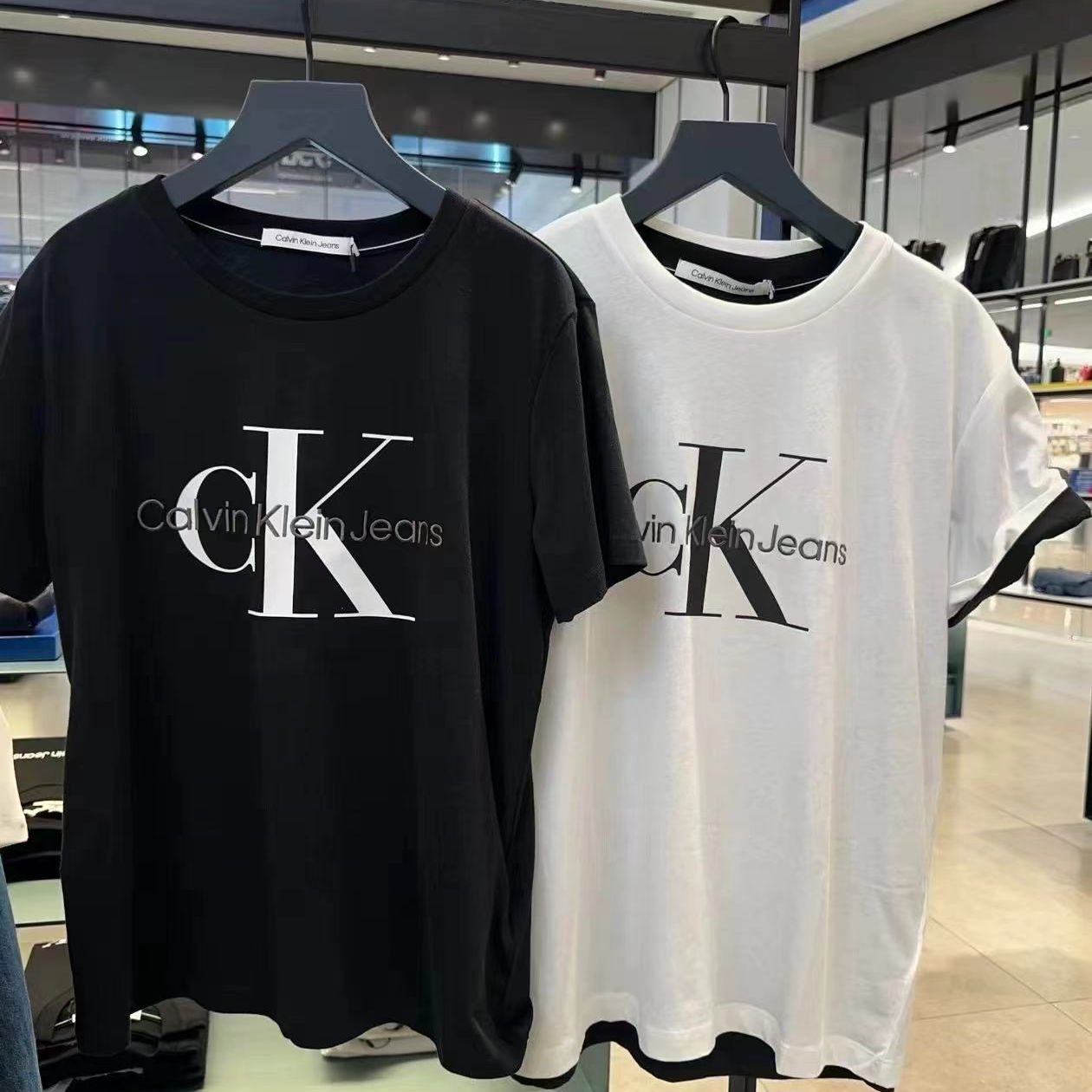 CK短袖女纯棉经典刺绣男女情侣款