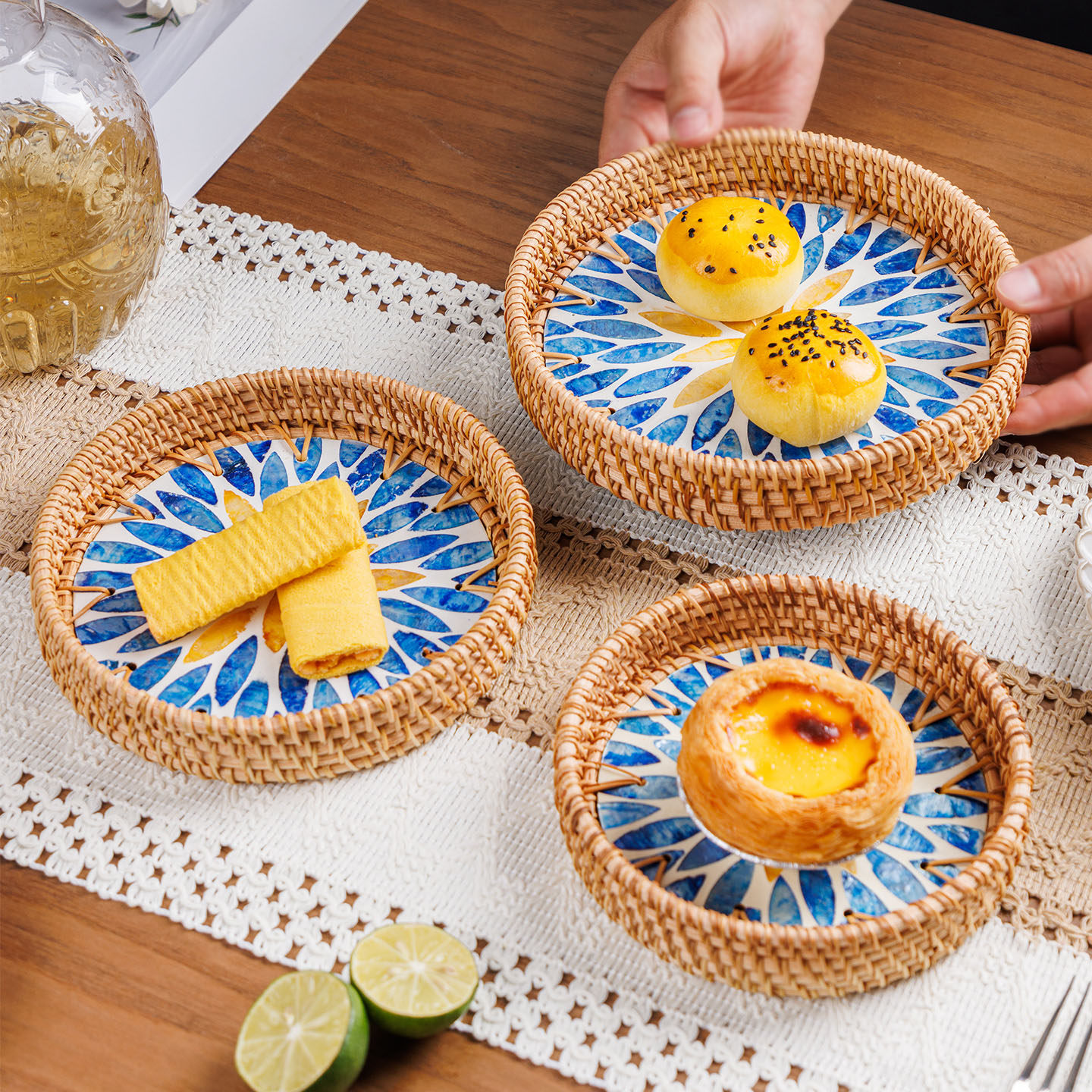 轻奢越南藤编托盘贝壳水果盘编织早餐篮北欧风面包筐点心创意篮子