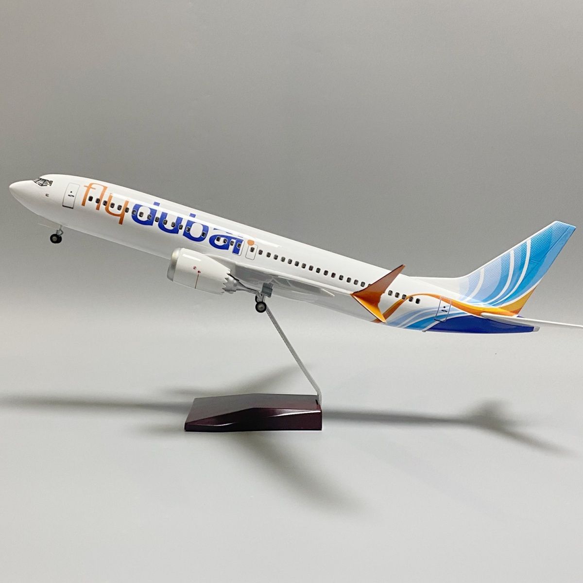 仿真飞机模型合金客机带轮带灯