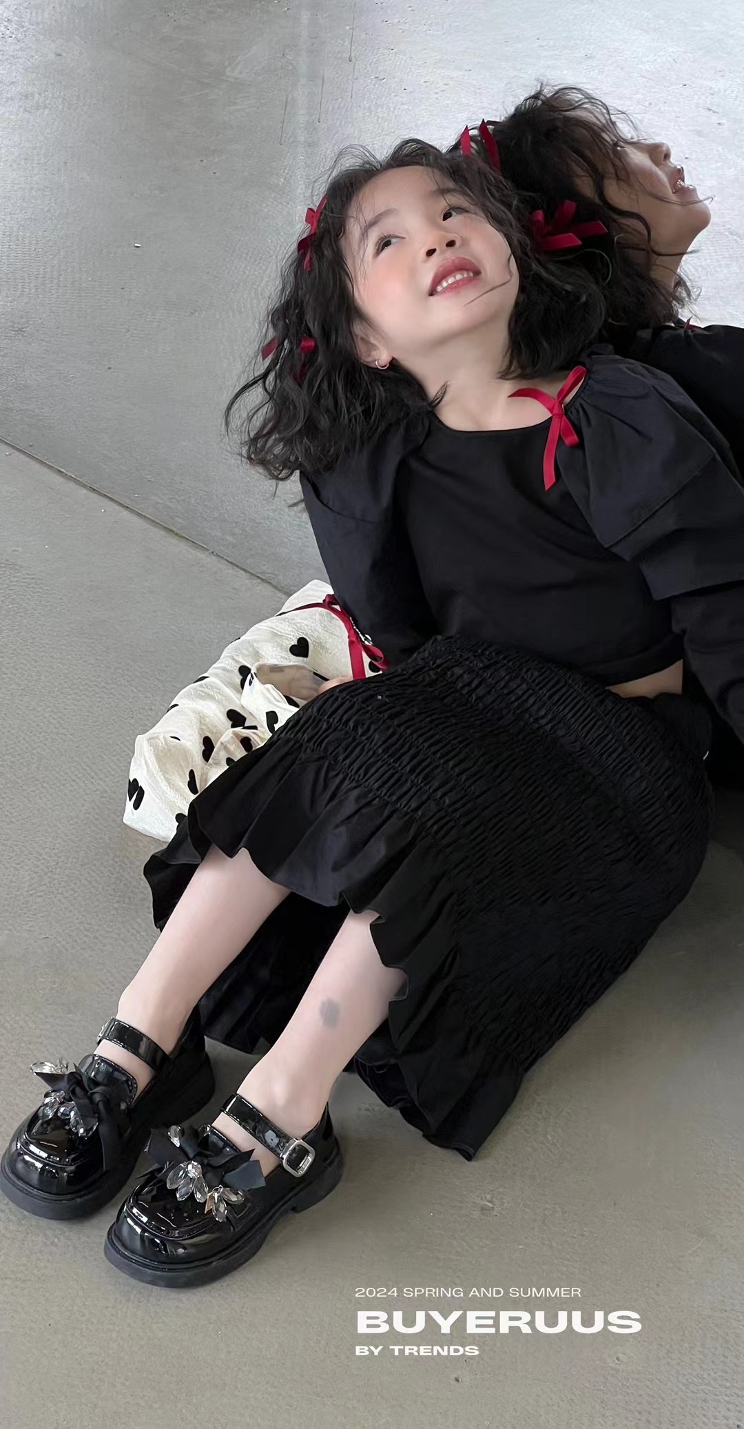 皮鞋UUS女童黑色亮皮韩版