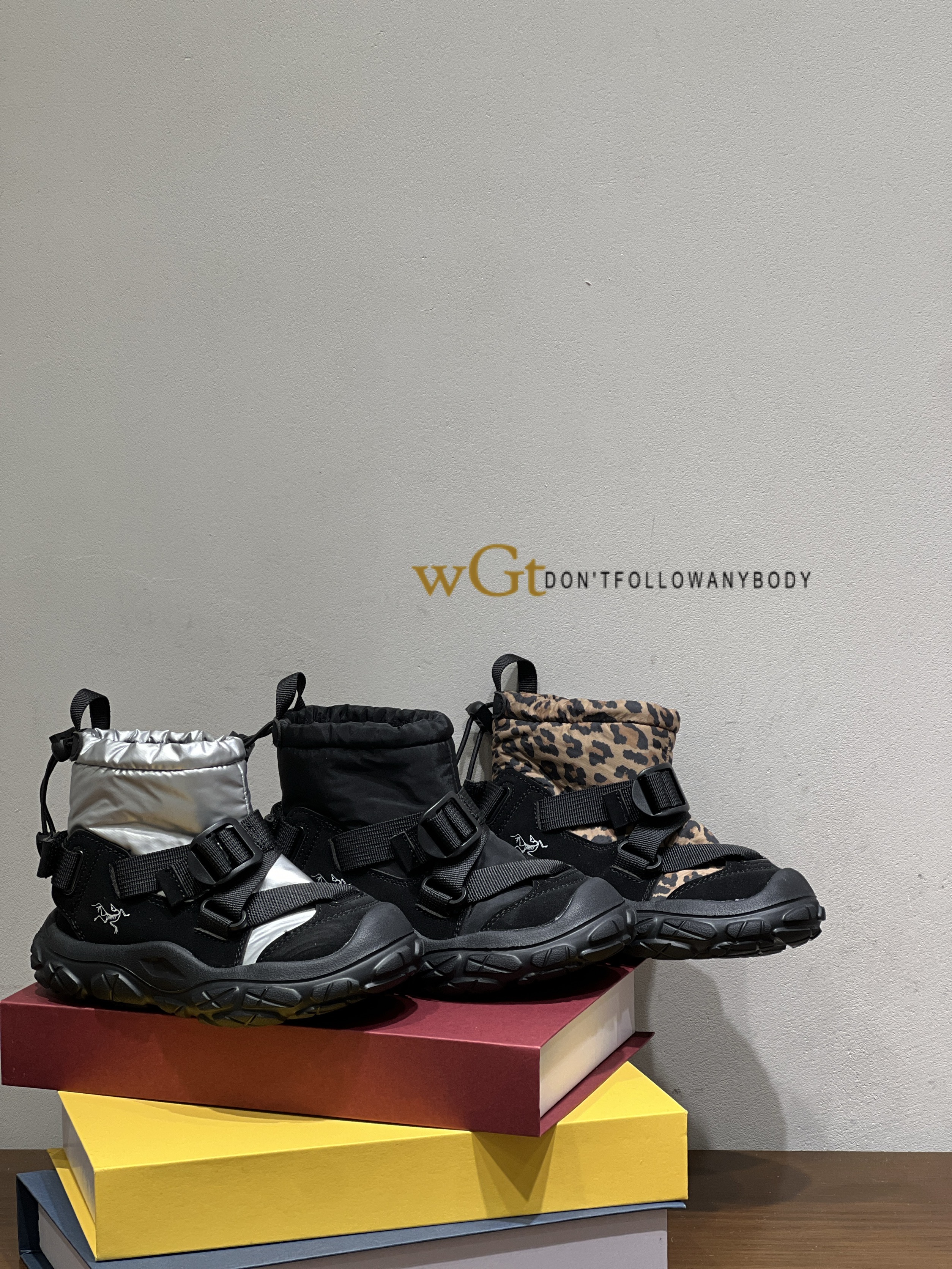 2025冬韩版童鞋潮牌WGT中大男女童加厚保暖防滑百搭运动鞋雪地靴