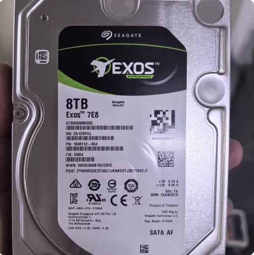 希捷8TSATA企业级机械硬盘