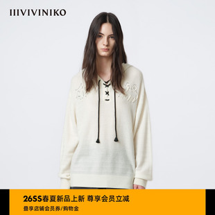 IIIVIVINIKO2026春新款 女M610116607A 复古撞色连帽系带羊绒针织衫