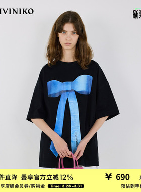 IIIVIVINIKO2025秋新款全棉浪漫蝴蝶结胶印正肩T恤女M530525384B
