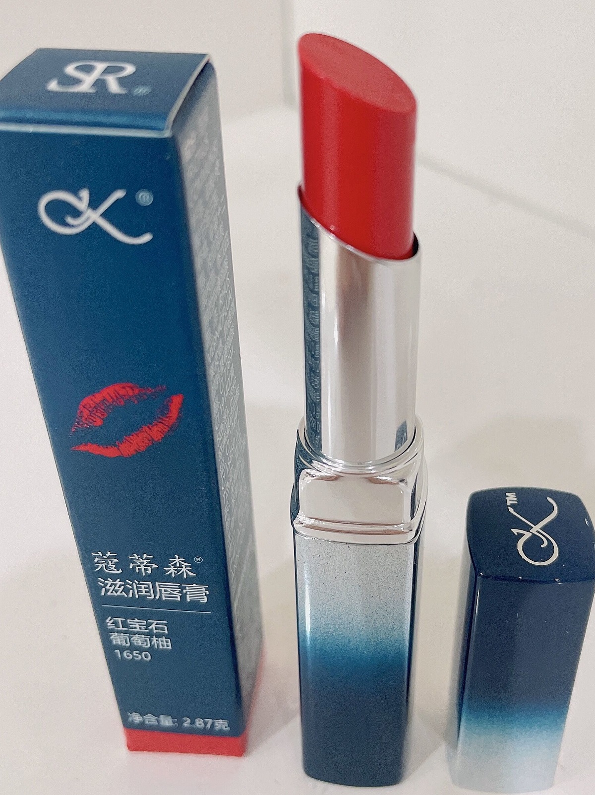 仙妮蕾德1650唇膏口红显气色橘红