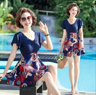 游泳装 泳衣女中年妈妈款 大码 保守遮肚显瘦中老年人妈妈款 分体裙式