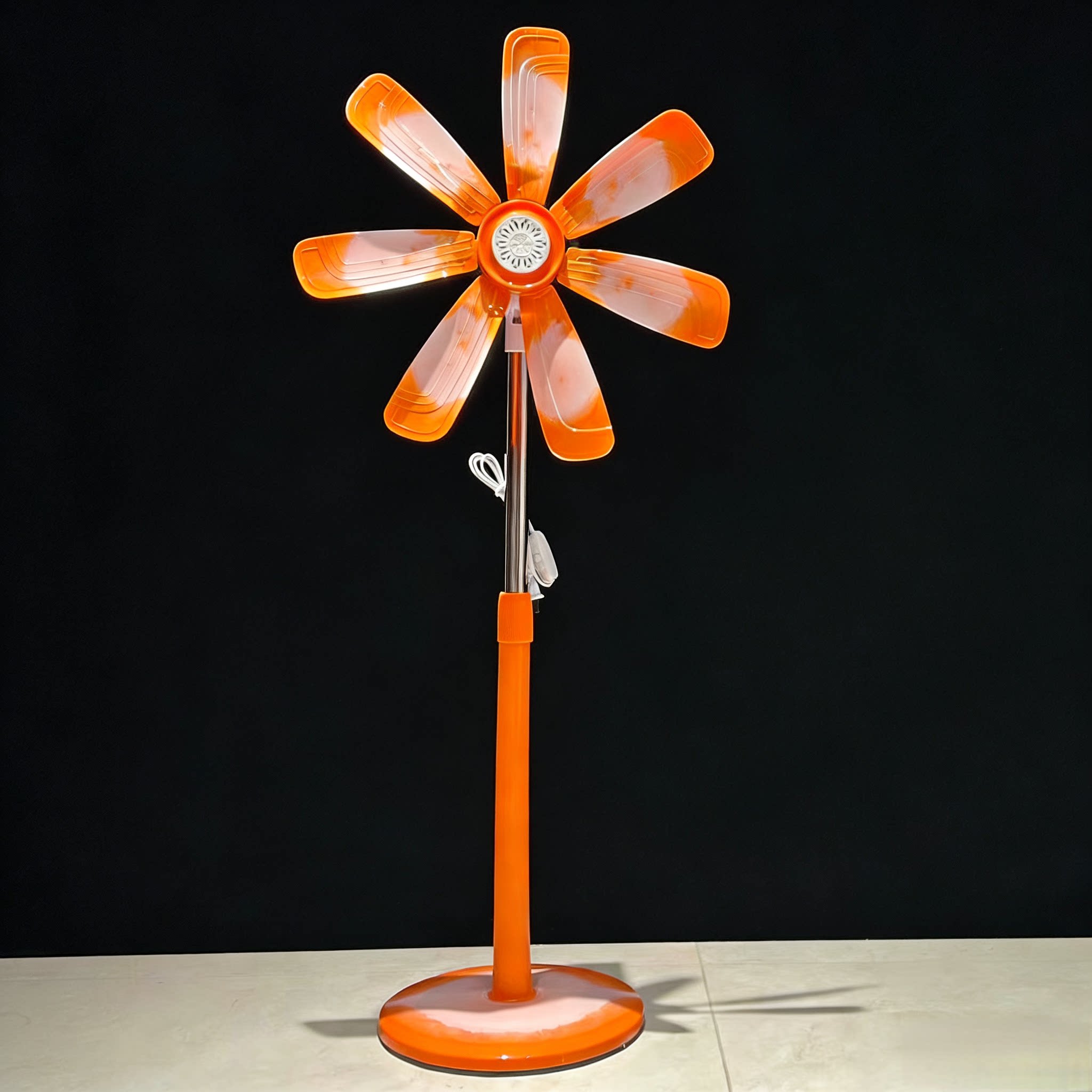 电风扇落地式小型办公家用宿舍转叶台式迷你小风扇大风力静音遥控