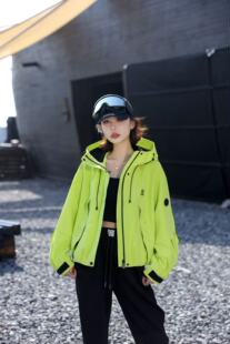短款 宽松洋气百搭工装 连帽风衣8809 2026新款 欧货冲锋衣外套女春季