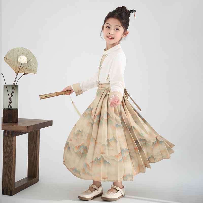女童2024春夏千里江山图马面裙汉服唐装非一片式中长款飒气半身裙