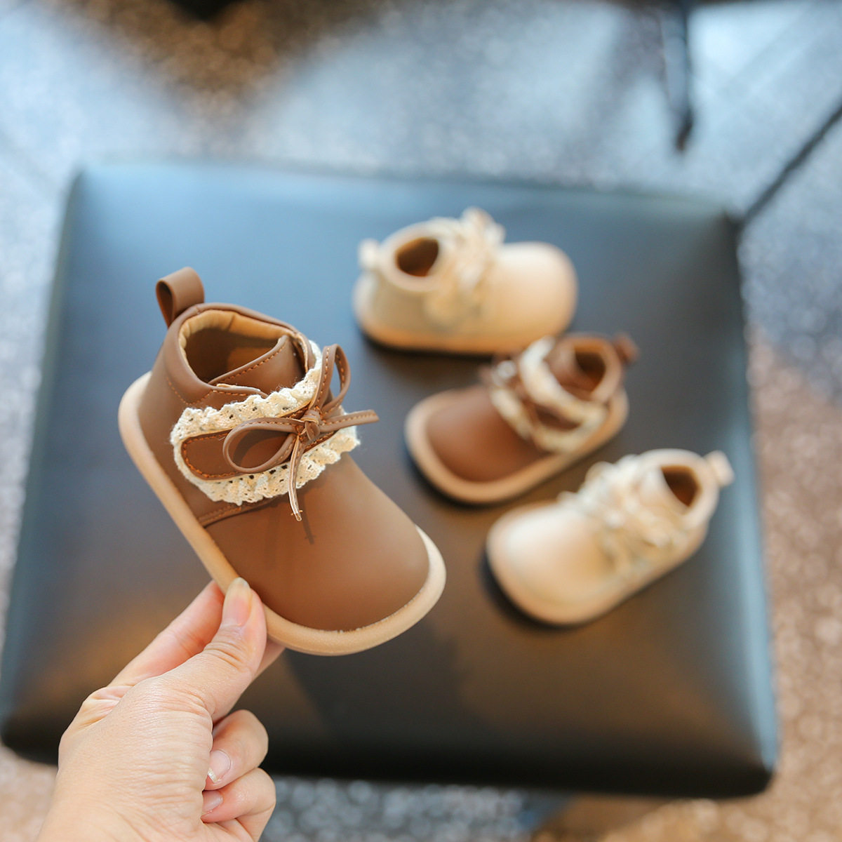 女宝宝学步鞋秋冬款软底女童短靴加绒一岁小童公主单鞋婴儿鞋子女,童鞋/婴儿鞋/亲子鞋,婴儿步前鞋/袜鞋,淘宝优惠券,粉丝福利购,淘宝优惠卷