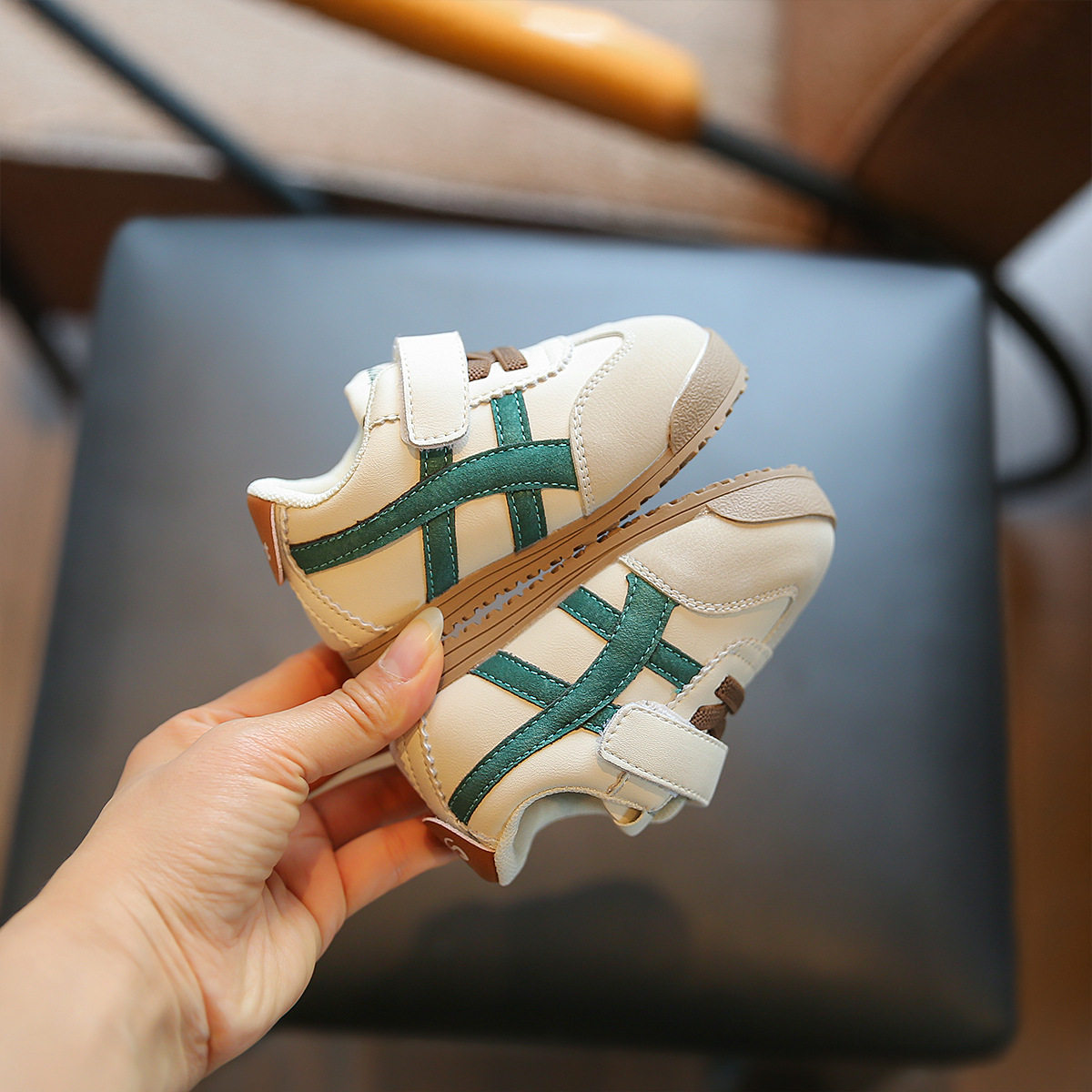 1一3岁女宝宝鞋子软底婴儿学步鞋小童机能鞋男宝板鞋运动鞋春秋季,童鞋/婴儿鞋/亲子鞋,婴儿步前鞋/袜鞋,淘宝优惠券,粉丝福利购,淘宝优惠卷