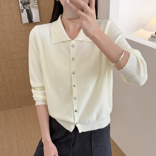 1015k秋冬女上衣温柔韩系风翻领钮扣针织开衫薄款保暖毛衣外套