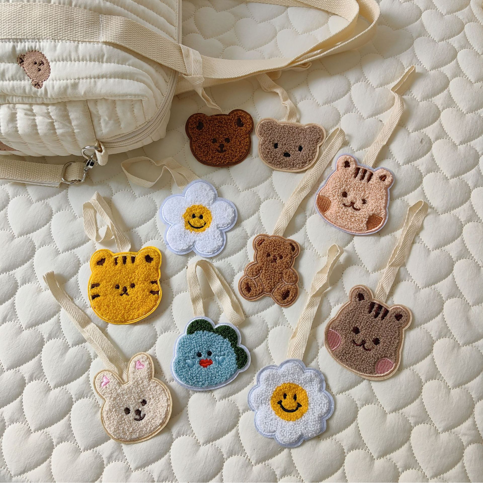 韩式ins风刺绣 婴儿童幼儿园宝宝学生书包装饰挂件名字贴姓名吊牌