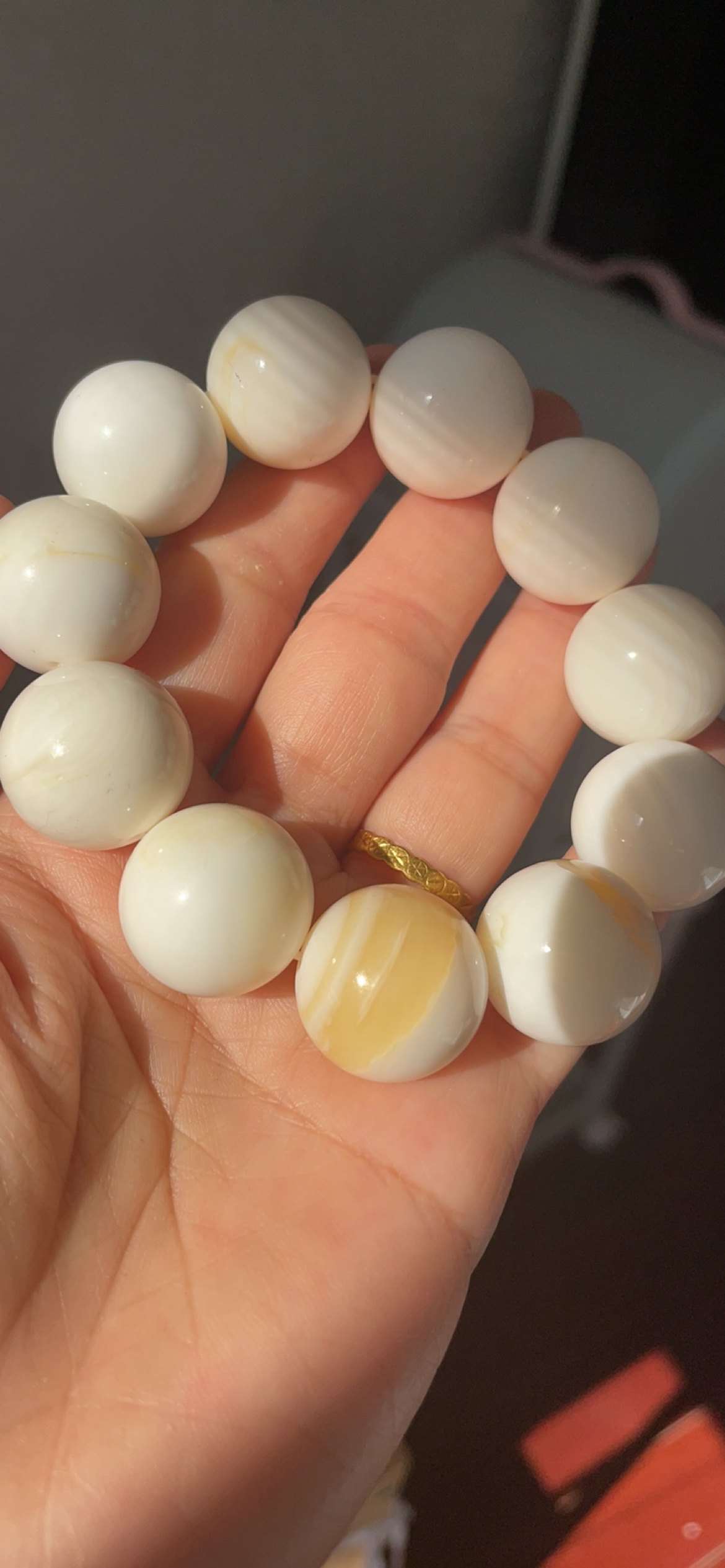 天然深海无瑕疵白贝壳珠手串精挑金丝贝壳手链20 mm.