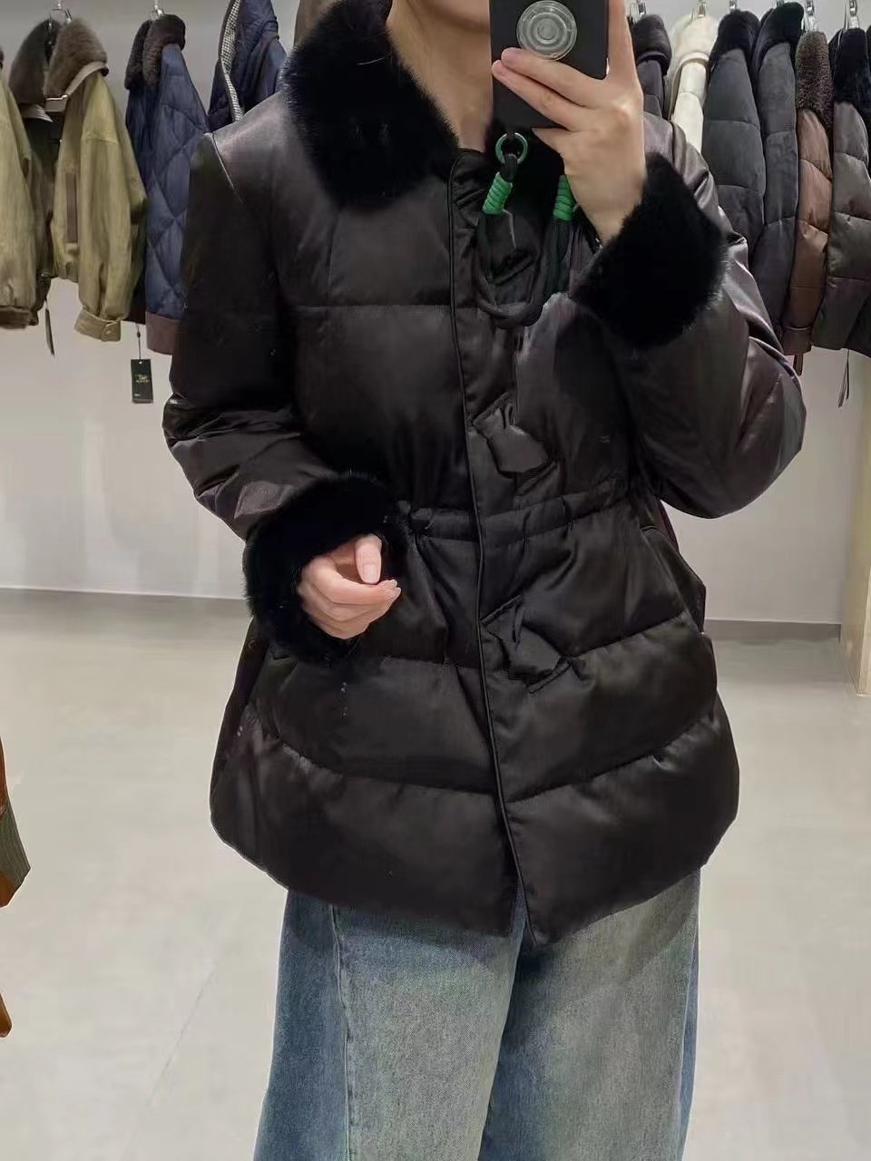 韩版巨好看气质宽松拼接毛领羽绒服女冬季新款小个子加厚保暖外套