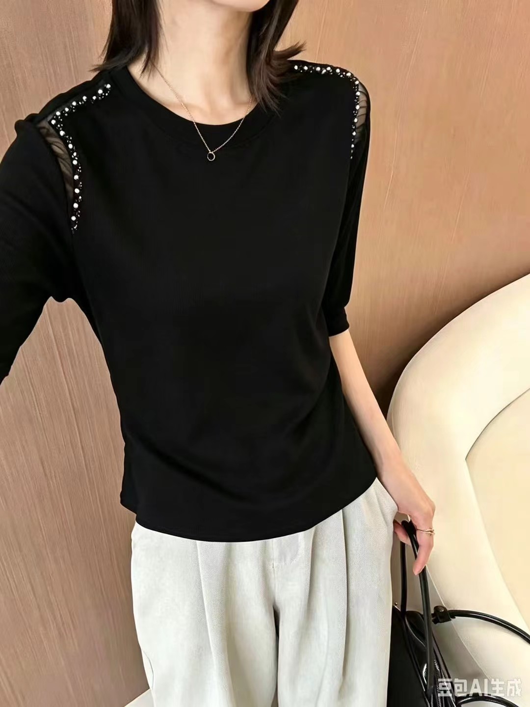 初秋时髦精穿搭黑色螺纹中袖女设计感订珠网纱拼接体恤打底上衣服