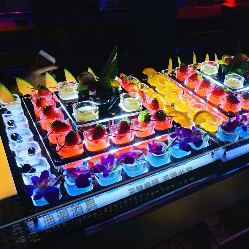 1个新款游戏网红酒具套装子弹杯