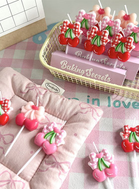 烘焙秘密 ins粉色爱心樱桃生日蛋糕蜡烛装饰插件 粉红格纹蝴蝶结