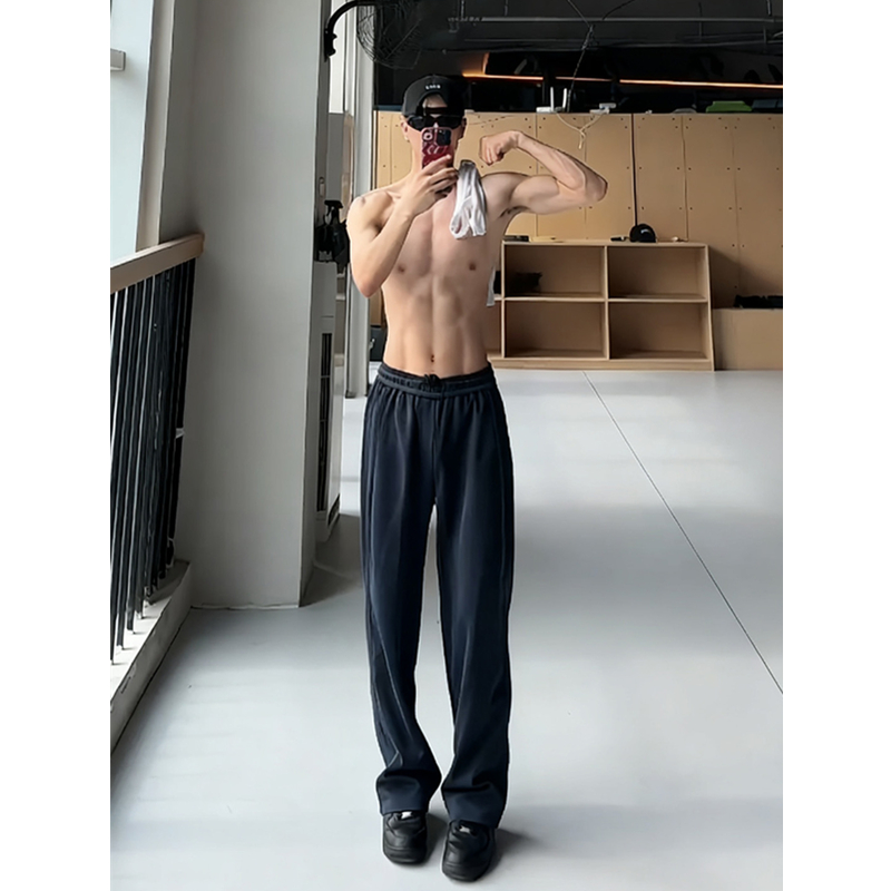 直筒黑色美式健身运动卫裤