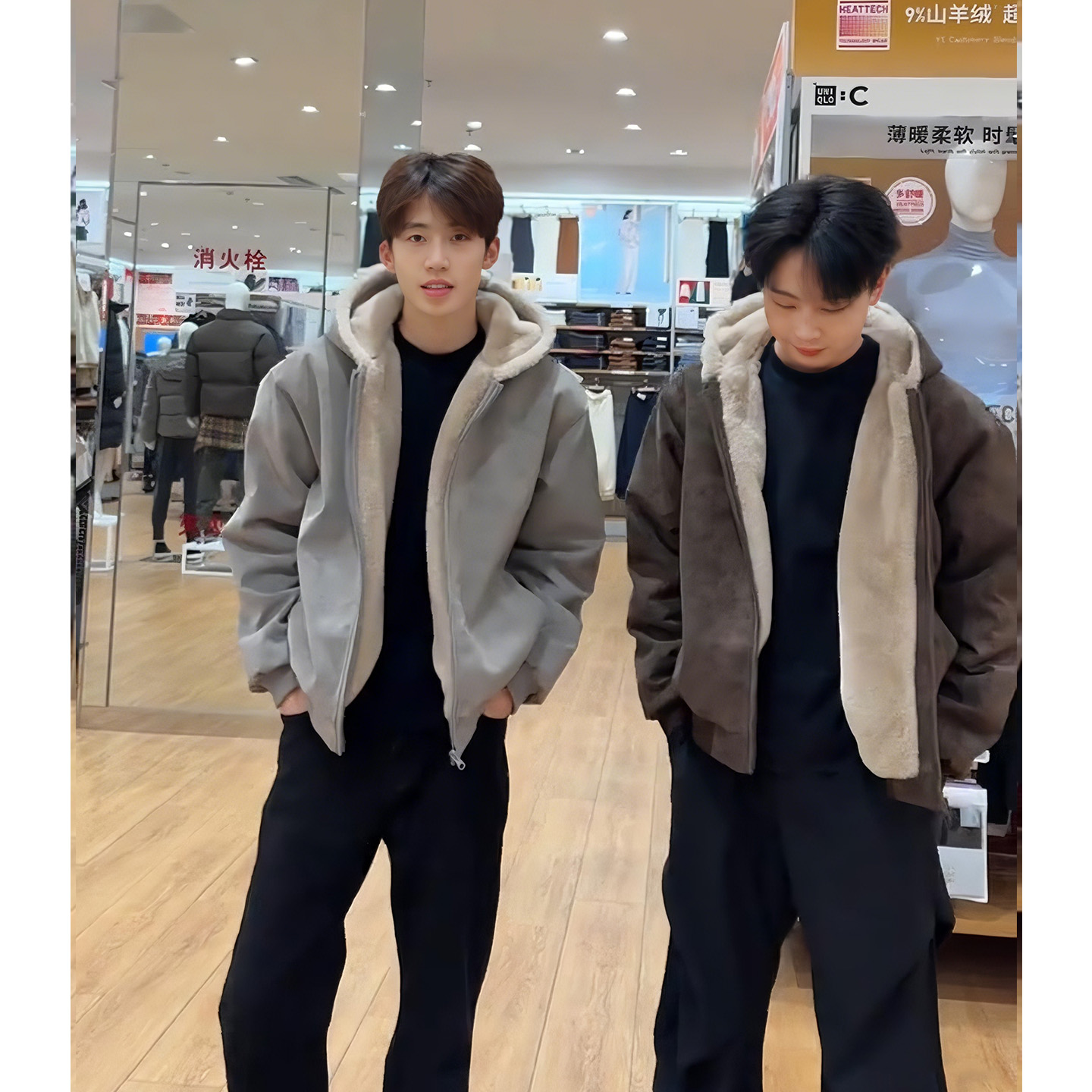 美式仿兔毛PU皮座山雕棉服