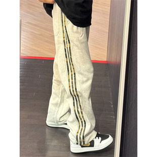 白花灰迷彩条纹裤子男美式复古重磅三条杠卫裤直筒阔腿休闲运动裤