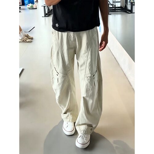 美式弯刀工装阔腿哈伦牛仔裤男