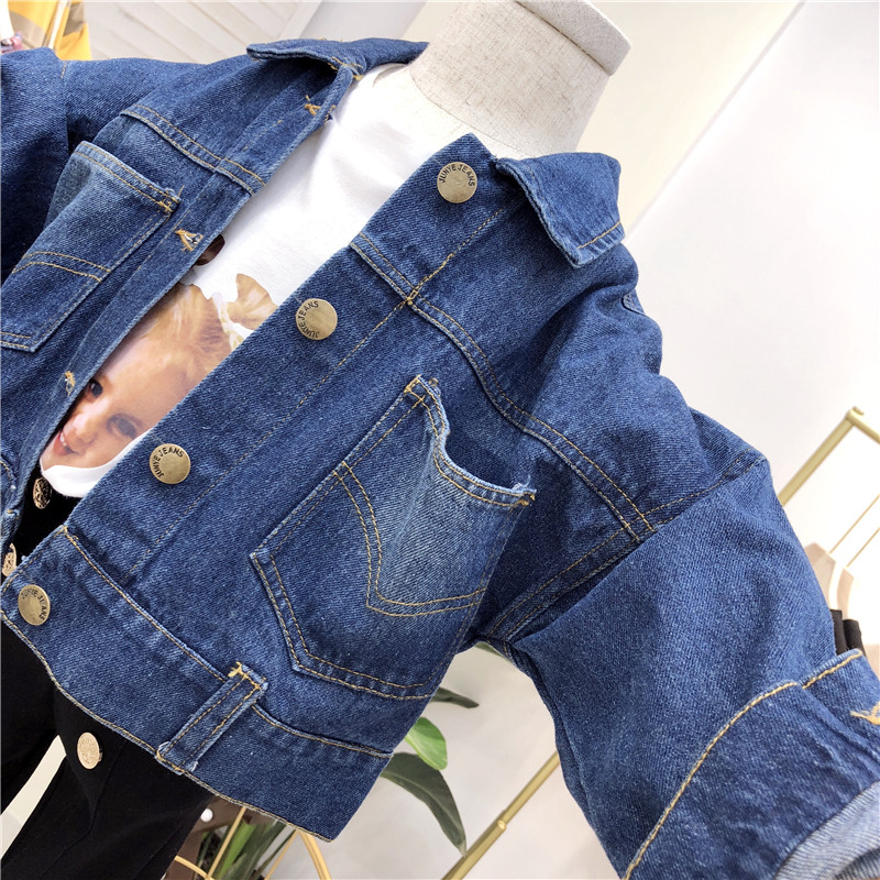 2024 봄 소녀 유럽과 미국의 한국 스타일 캐주얼 루즈한 작은 옷깃 아동 세척 데님 짧은 카디건 자켓