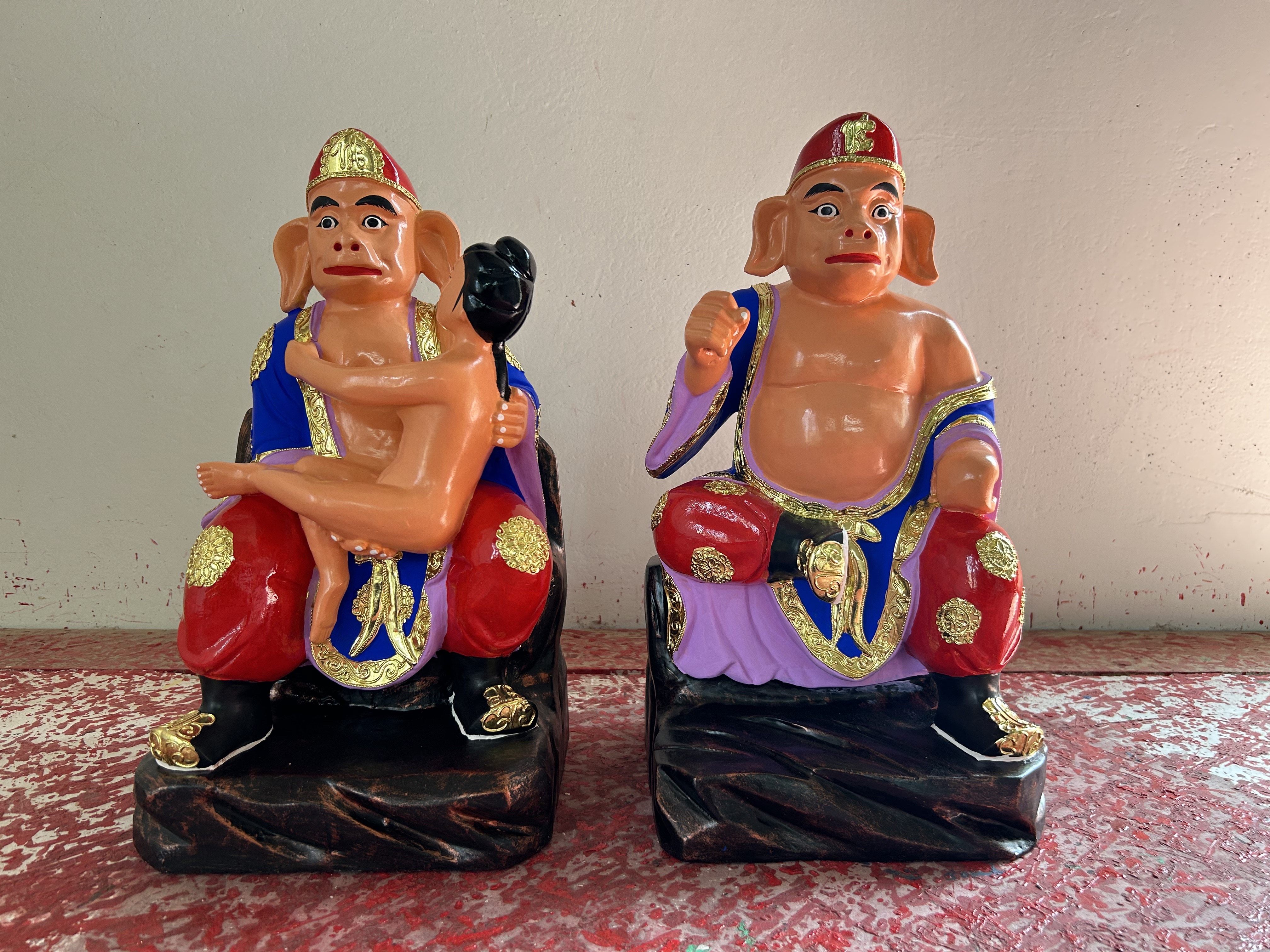 木雕猪八戒佛像 猪八戒抱女人 天蓬元帅净坛使者神像