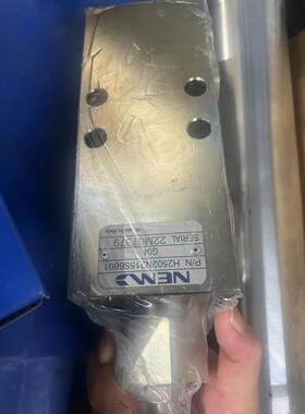适合吊车轮胎吊越野吊RT卷扬平衡阀进口H2502N215S6601