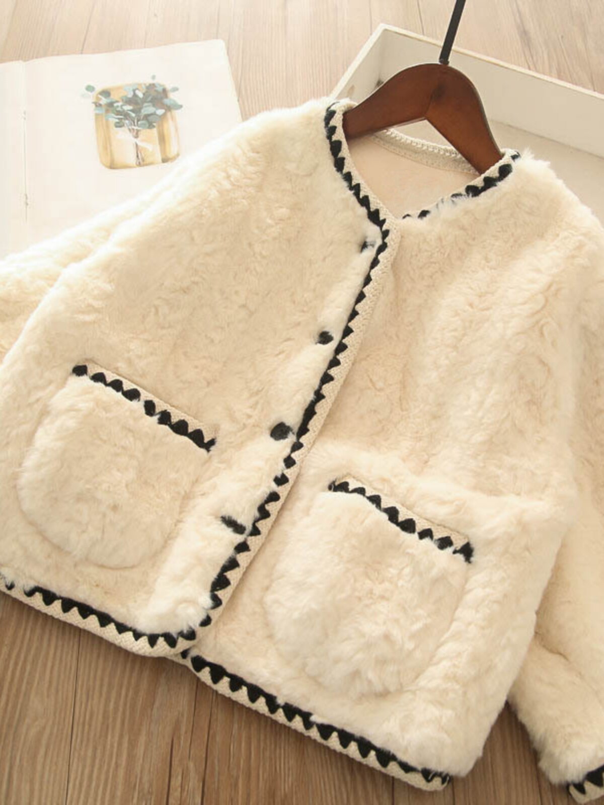 기질 소녀 외국 스타일에 벨벳과 두꺼운 어린이 가을 겨울 새로운 모피 올인원 작은 향기 스타일의 세련된 울 스웨터 재킷