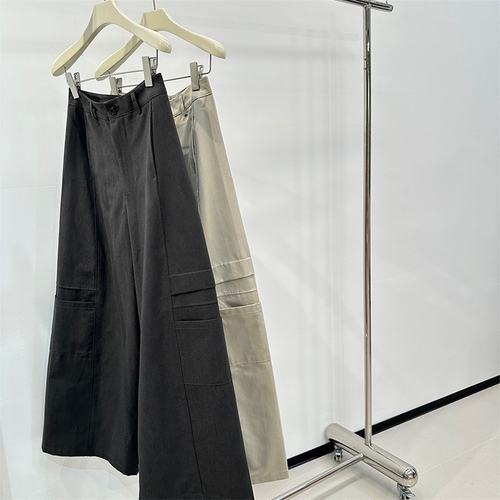 极简风深灰色纯棉阔腿工装裤子女