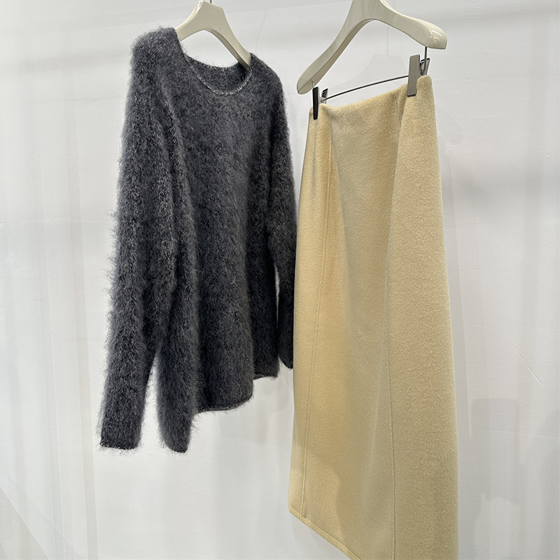 现货】奶黄色仿羊毛后开叉包臀长裙女冬季新款奶呼呼慵懒风直筒裙,女装/女士精品,卫裤,淘宝优惠券,粉丝福利购,淘宝优惠卷