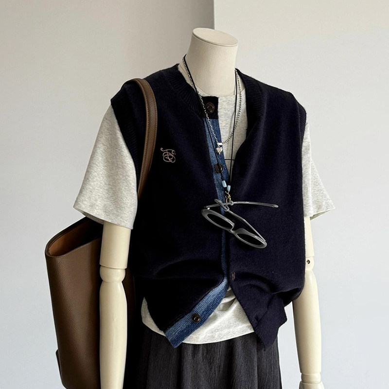 无D推荐！深蓝撞色圆领单排扣叠穿背心外套早春新款软糯韩系马甲
